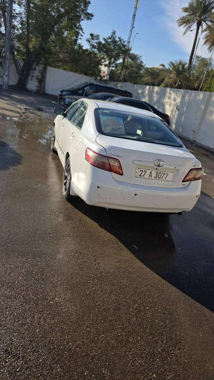 عندي كامري 2008 مراوس ب c200 محرك 3600 
16 او 15...
***********
