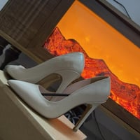 حذاء ٣٧ • ملبوسه ساعة • جلسة تصوير