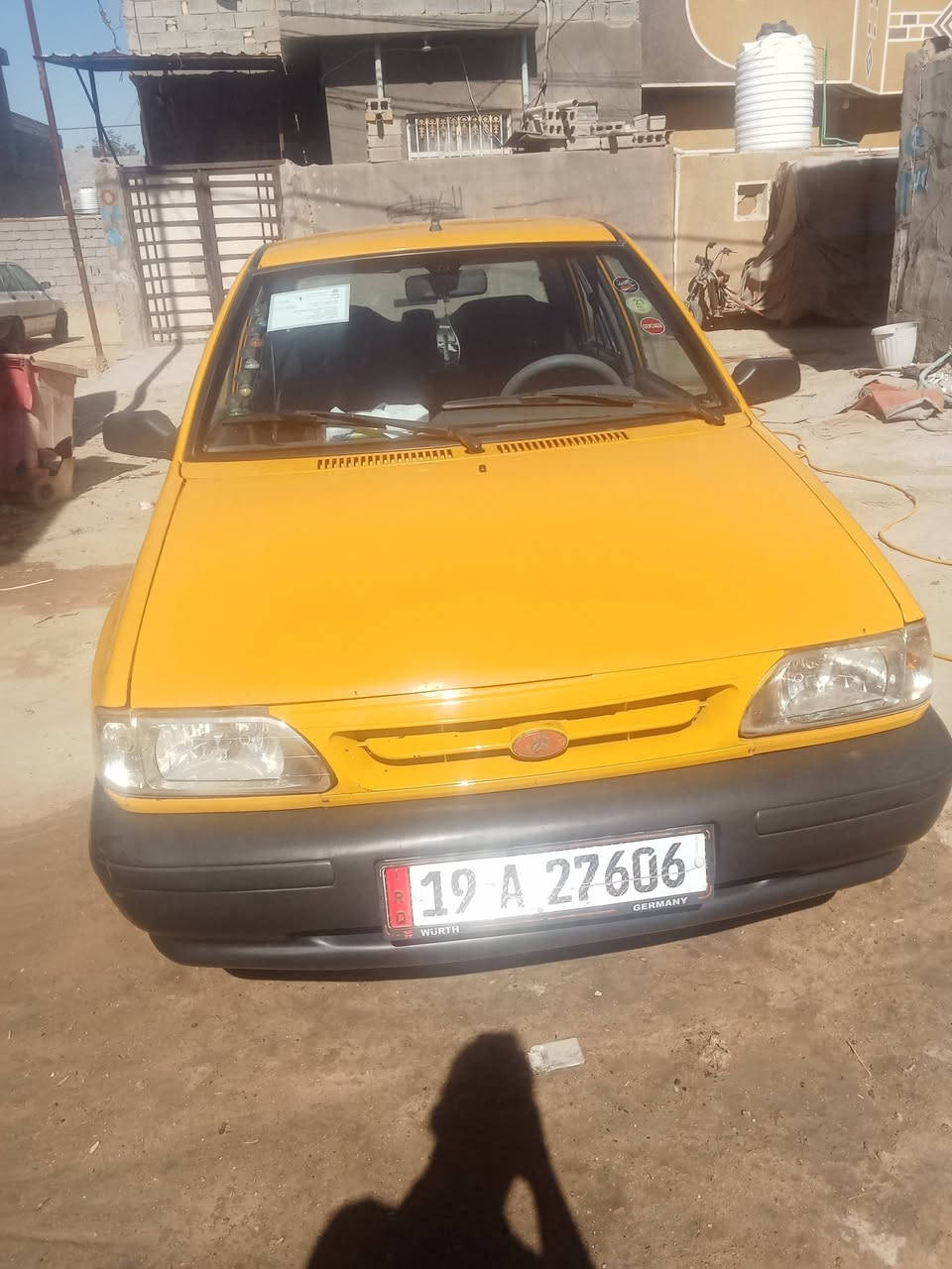 سلام عليكم لبيع موديل 18سيار حلو مصفر هاي غرام مابيه مكان سيار كربلاء سعر 44وبيه مجال ***********
