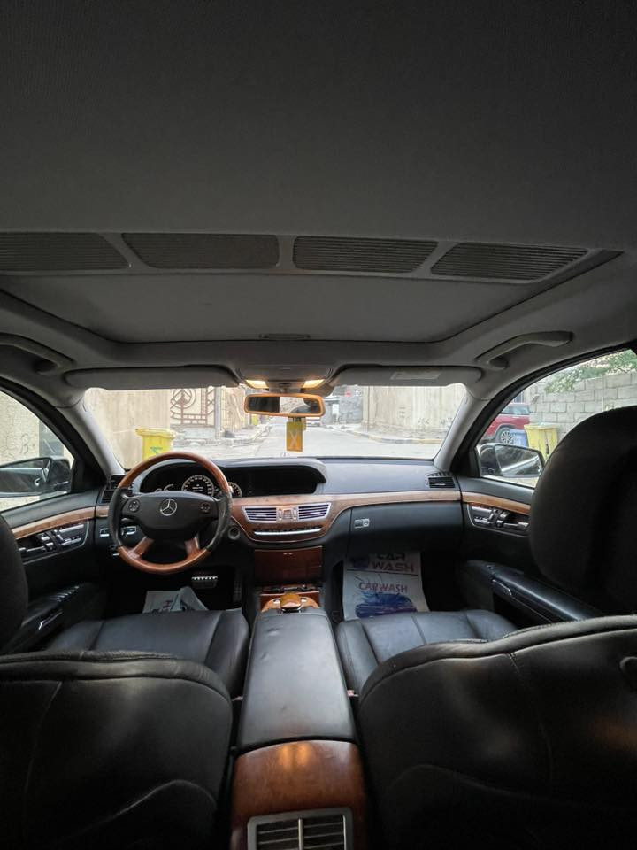 s550  2010  محدثة2013 كفاله كص وضربهوصبغ السعر 95  فول مواصفات مكاني بصرة
‭0774 209 9984‬
