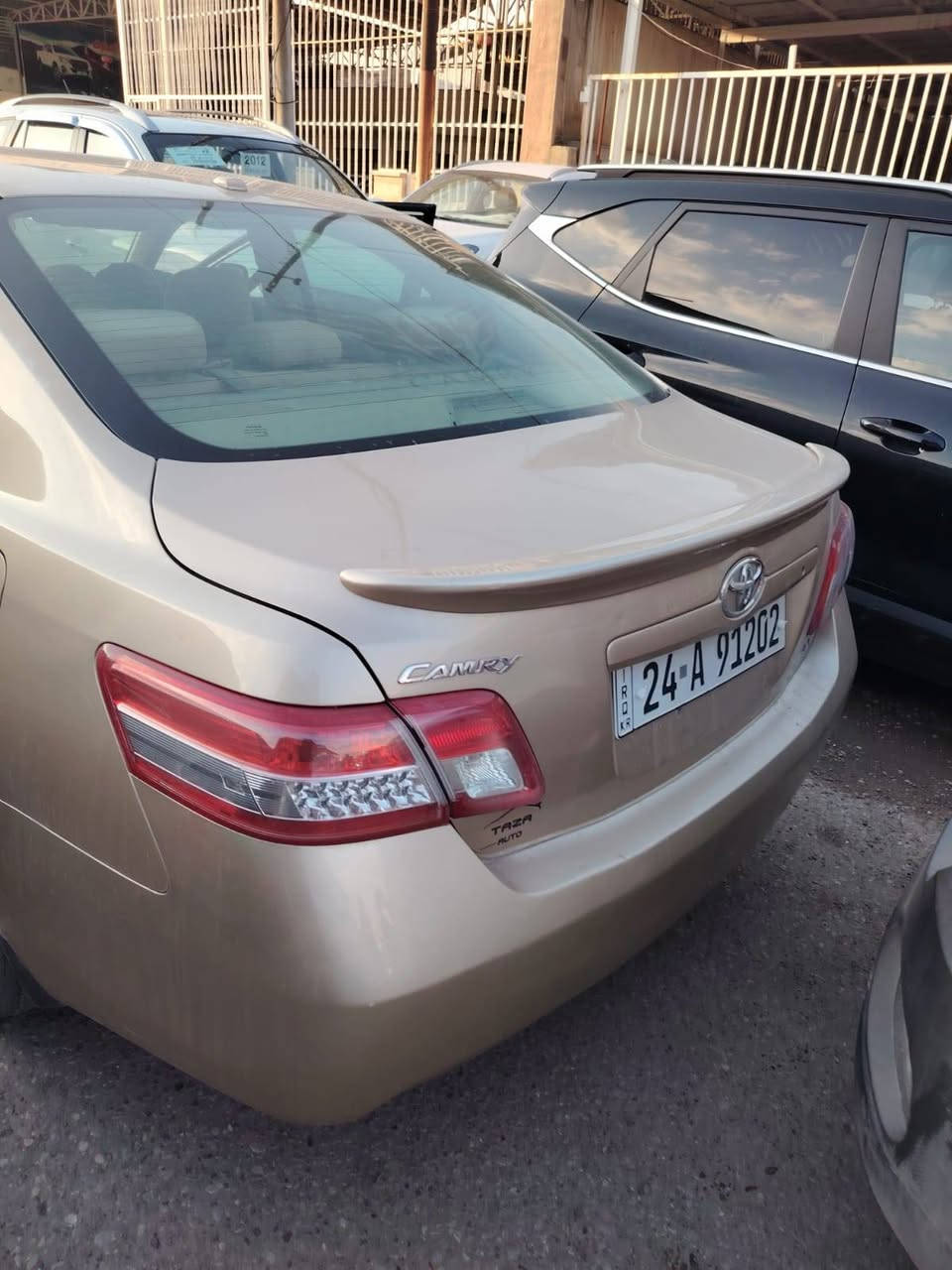 كامري موديل ٢٠١٠ محرك ٤ سلندر المرغوب ضررها بيا صبغ باب النفر وبيها بارد بل جاملغ والباقي كله كفاله بيع او مراوس حسب القناعه سعرها ١٢٠ وبيها مجال سياره بسمي رقم دهوك هذا رقمي ***********
