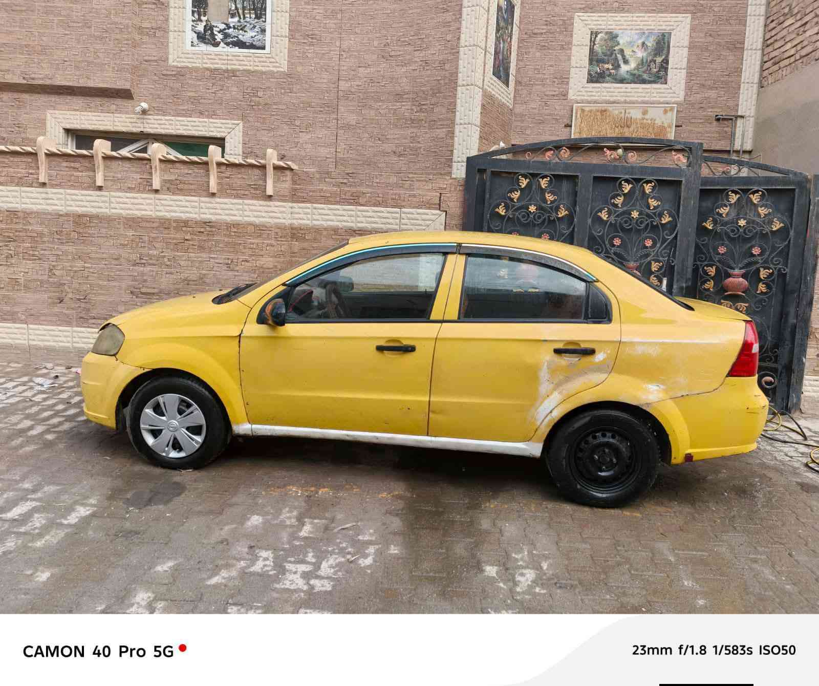 السلام عليكم اف يو للبيع 2007 مكان السياره السماوه الاستفار اتصل ***********
