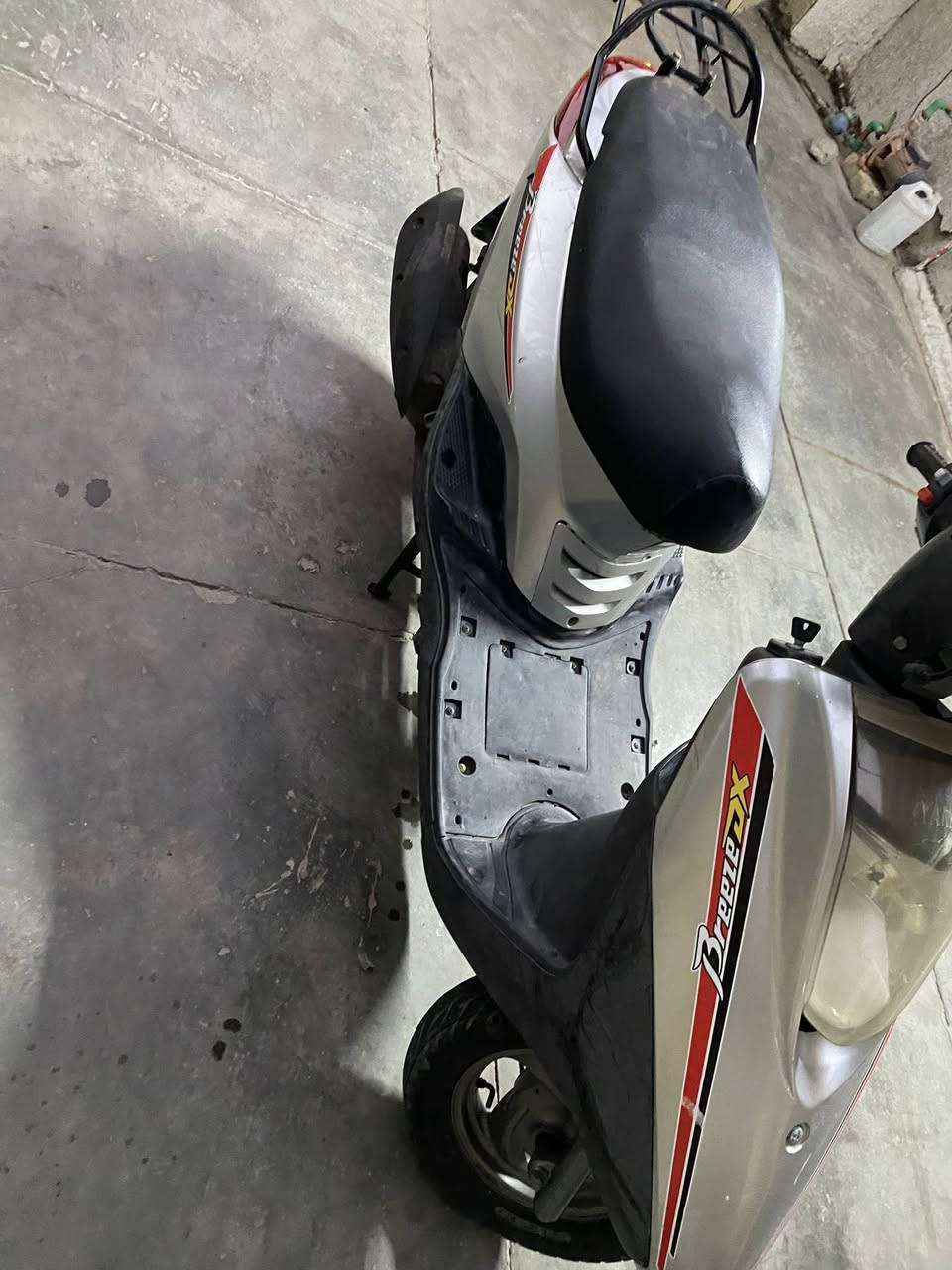 سلام عليكم دراجه بريز جديده مكينه كهربائية كفاله عامه دراجه خير من الله سعر 850 بيه مجال الطيبين رقم ‭0771 194 1518‬ عنوان بغداد
