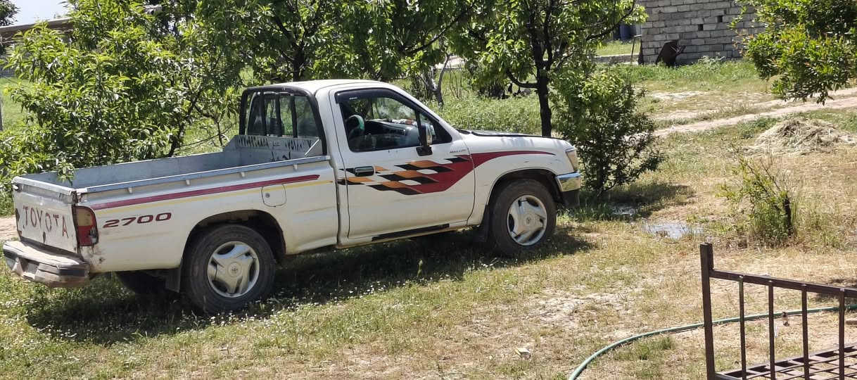 سلام عليكم بيكم للبيع موديل   98 رقم نينوي  صبق عام مكان  ناحيةربيعه ***********
