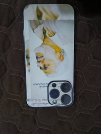 للبيع أيفون 14pro max جهاز ضهر مكسور وبطريه مبدله الصليه ذاكره 256 بطا...