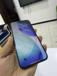 أيفون 15 برو ماكس دبل سيم كارت 256 بطارية 90 بي ضربات بالحواف موضحة با...