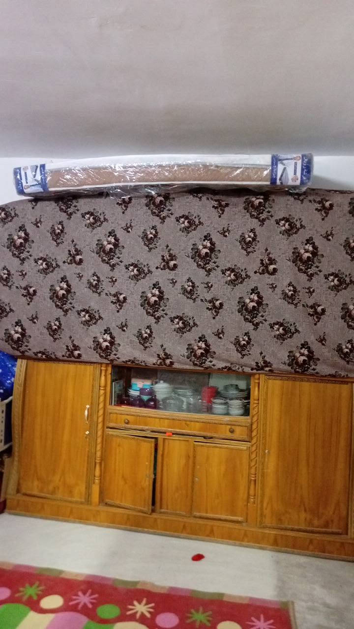 سلام عليكم بوفيه لبيع 200بيه مجال 150 دوشك طبي 50 جديد بيسكل 100 بي مجال 85 جربايه 35 بيه مجال 30 مكان كوفه علوه الفحل شارع الفلل صوره العباس ع قرب اسواق زمزم  الي ميشتري لا يراسل كنتور سوكي خشب عراقي مع زويه 250 مجال200 نضيف كلش قوي، خشب


**إذا كنت صاحب هذا الإعلان وتريد حذفه لأي سبب، رجاءا أرسل رسالة إلى الدعم الفني**