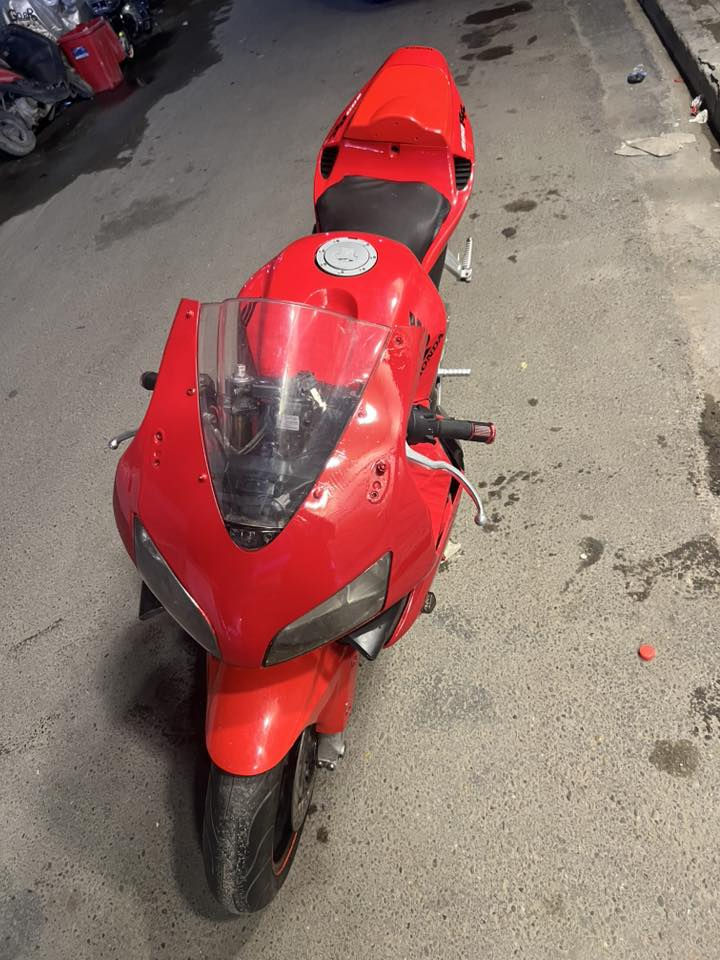 سلام عليكم شباب بطح ار ار للبيع مكينه 600 نوزل 8 دراجه حلو
مكينه مفتوحه حاليا شغاله ورجع بيها صوت ابيع كوم حديد  تجي تحمل وتروح
  السعر 10وبي مجال 
مكاني بغداد الطوبجي 
***********
