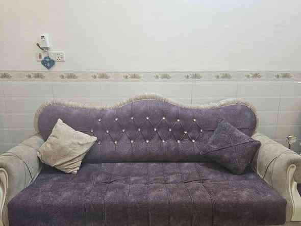 تخم مستخدم قليل ونظيف كلش مثل ما موضح بالصور ، 10 نفرات 
شغل عراقي درجه اولى وماناقصه اي شي . مكانه الحله البكرلي 
سعره 450 الف 
للاتصال :***********
