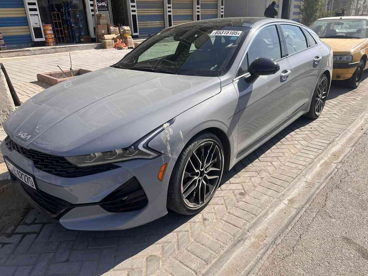 السلام عليكن كي 5 موديل ٢٠٢٤فول مواصفات إلى
الخير مال شهداء مكينه 2500تيربو بسمي السعر ٢٣٠$
حدثهه موجود بل الصوره بدون ايرباك ***********
ماشيه ٢٥ الف جديده السياره
