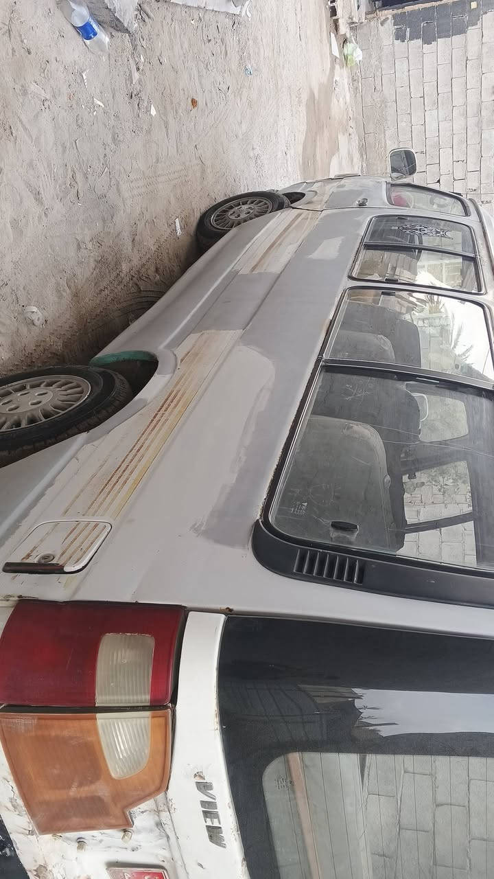 سلام عليكم كيه فتون 2009رقم قادسيه احمر مميز كير محرك اكسل كهربائيات تايرات باتري كله نضيف وعل ضمان سعر 22قفل شراي يتصل رقم صاحبه راح مني ابيع هل موجود ***********
