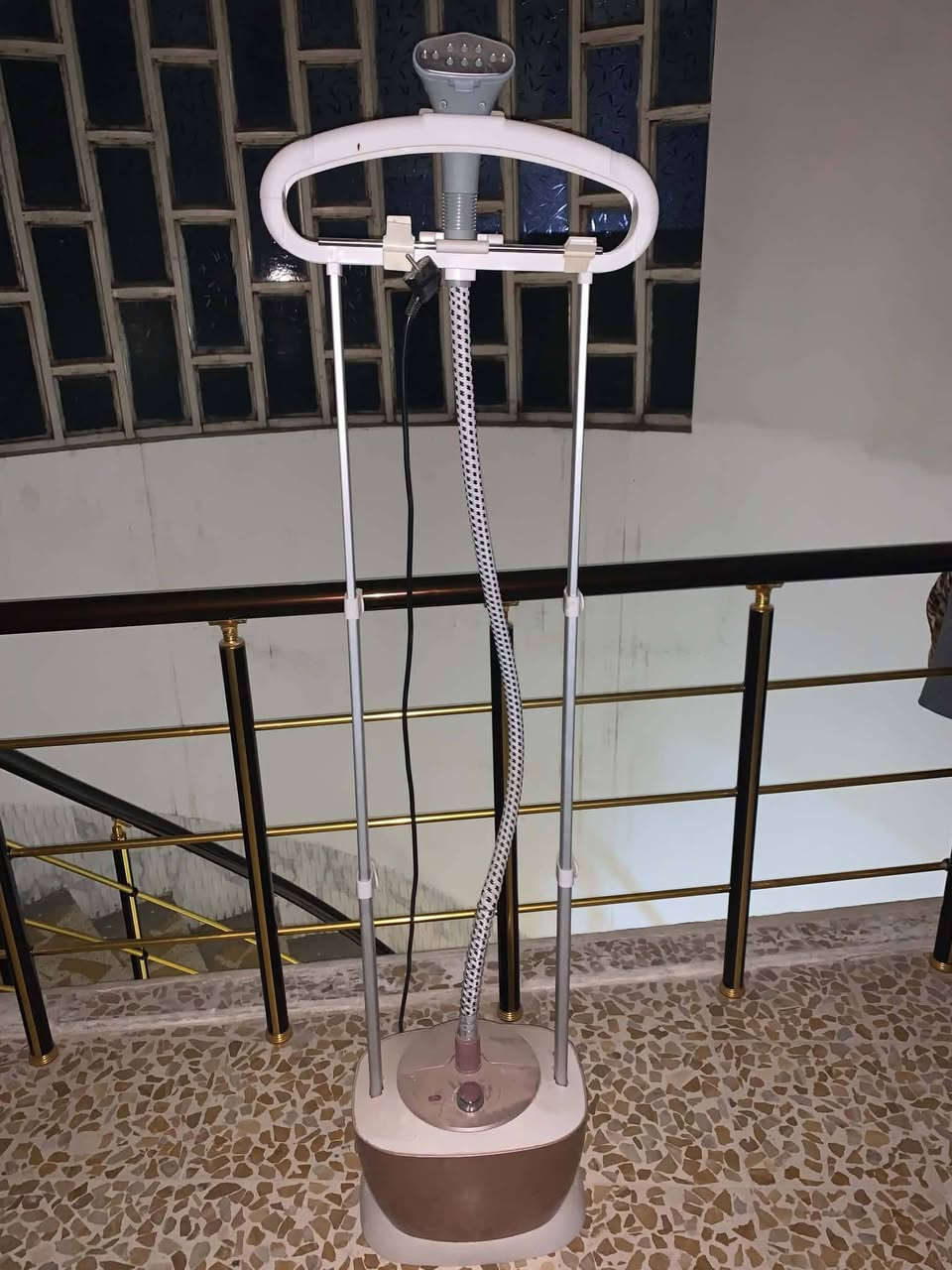 أغراض للبيع العنوان الموصل 
ميز الاكل 35
والطبوريه 20
والمكوي 25
والبخار مال وجه 25


**إذا كنت صاحب هذا الإعلان وتريد حذفه لأي سبب، رجاءا أرسل رسالة إلى الدعم الفني**