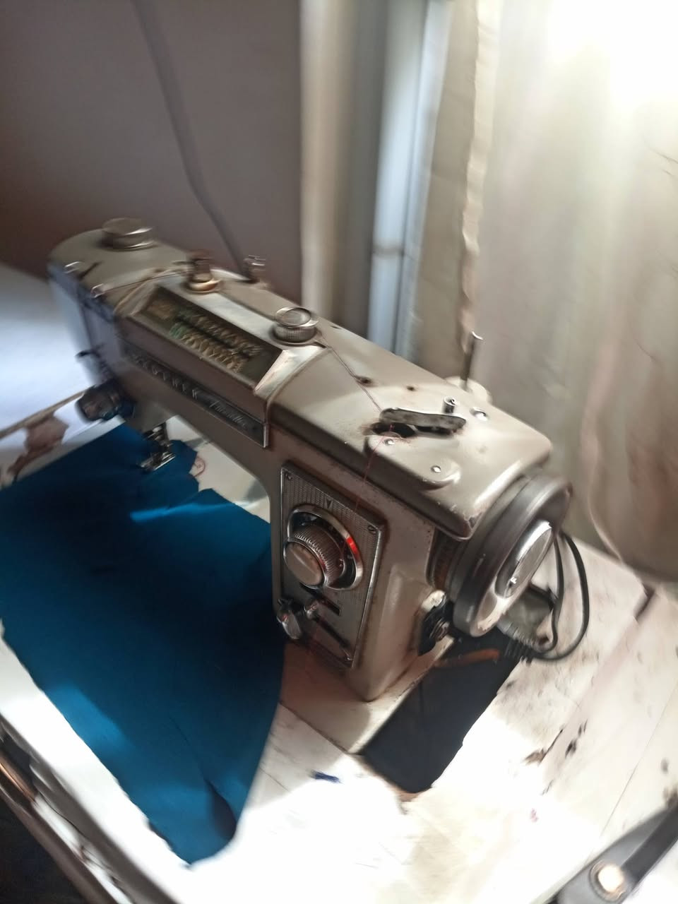 مكينه براذر للبيع ١٢٥ السعر ***********
