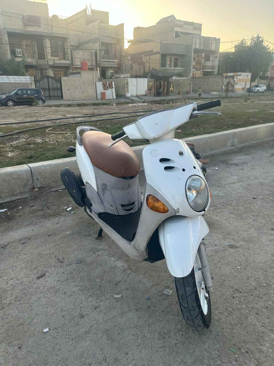 سلام عليكم فله لبيع 2010كفاله عامه
مكاني بغداد مدينه ***********
