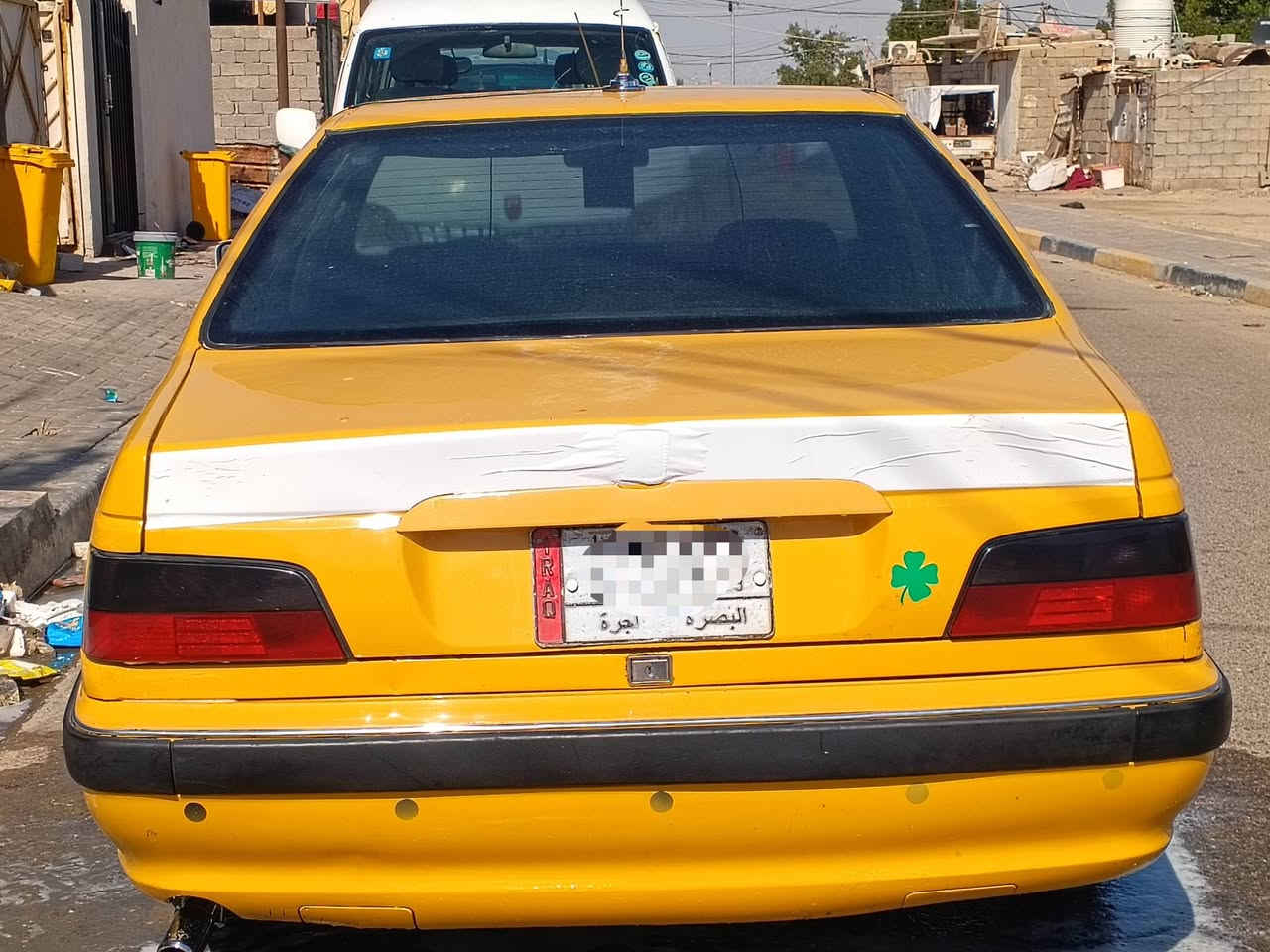 السلام عليكم بيجو بارص موديل2015 رقم بصره مشروع وطني سنويه مجدده لغايه2028 السياره مكفوله من الضربه القويه فقط طخه بصيطه يم اللايت
كير محرك حداده تبريد وتخم تاير صار يومين شاده كهربائيات كلهه شغاله دواخل جدد السياره مابيهه نقص وجاهزه.. السعر38 مكاني بصره القبله الشراي يتصل ع راعيهه انه مكلف بنشرهه ‏‪***********‬‏
