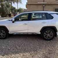 راف فور موديل 2024شركة ساز ياباني أصلي اعلى فئه المواصفات معروفة ماشيه...