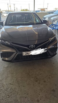 كامري موديل ٢٠٢٣ مواصفات SE سلايت ماشيه ٥١ مايل دبل اكسن كلين مابيها ص...