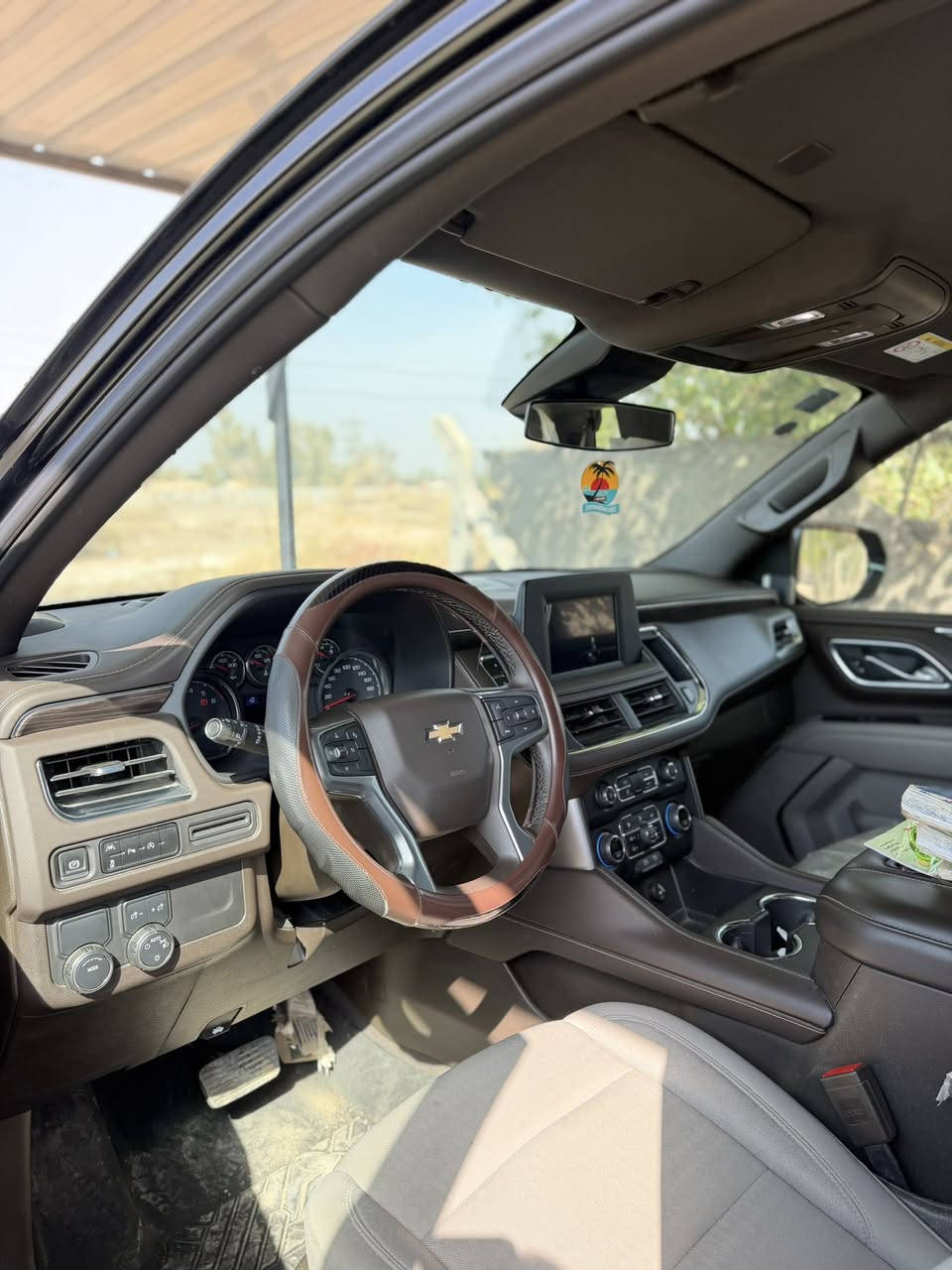 السلام عليكم
للبيع فقط 
تاهو Ls 2024 وكالة المنصور
مكفوله كفاله عامه بعده بالضمان مال الشركه 
ماشيه ٢٦،٠٠٠ كيلو 
رقم بغداد بأسمي تحويل مباشر 
السعر 515  يعني خمس شدات و ١٥ ورقه 
بيه مجال بسيط حك الجيه فقط 
مكان السياره بابل _ ابي غرق 
***********
