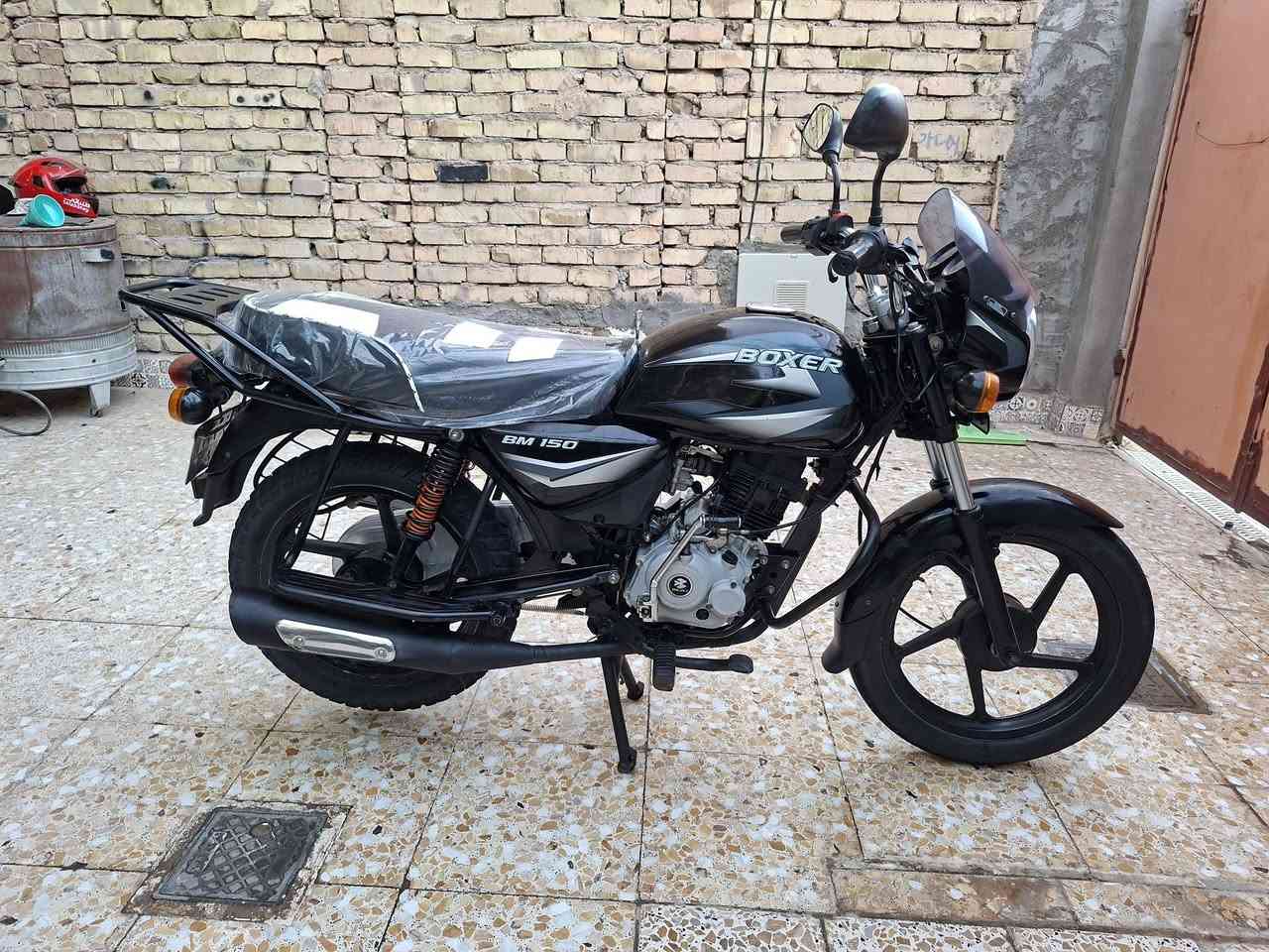 بوكسر هندي مديل ٢٠ كفاله عامه رقم وسنويه واسط تحويل ثاني يوم شراي هاذ رقمي***********
