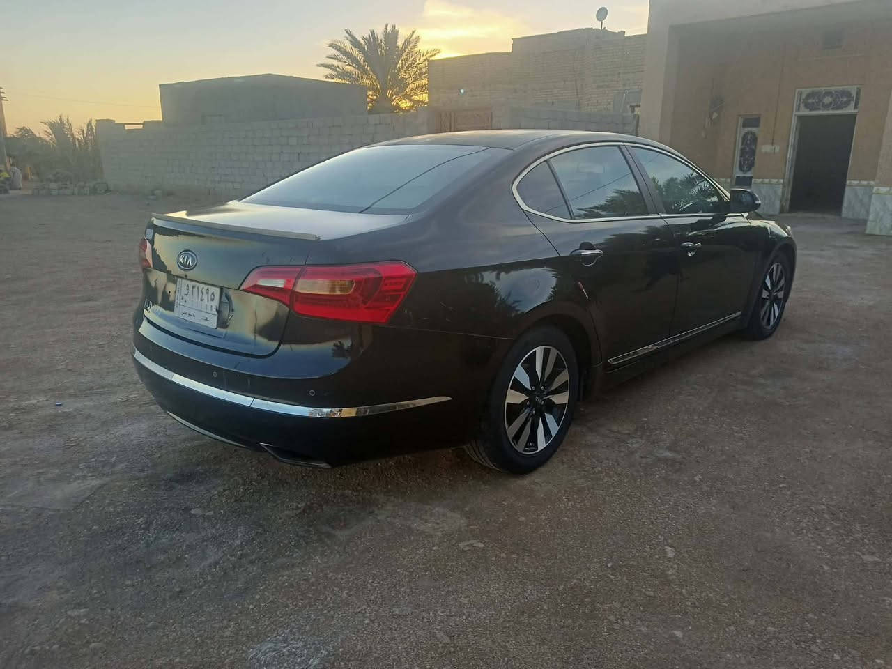 السلام عليكم كيا كاتنزا موديل 2012 باسمي رقم بغداد تنتهي السنويه ل2029 وارد كوري غاز بانزين السياره گير محرك جديد 6 سلندر 3000 توني مبدلهن صارلي شهرين جاهزه اي نقص مابيه حداديه تخم تاير تدفئه تبريد السياره كاملة المواصفات عدا الفتحه والبصمه الجاملغ الايسر بي بارد قليل وشخطه شبر باب السايق ما معدلهه شغلته بسيطه رايدهه بيع او مراوس حسب القناعه السعر 130 بيه مجال مكاني السماوه الرميثه *********** بي واتساب
