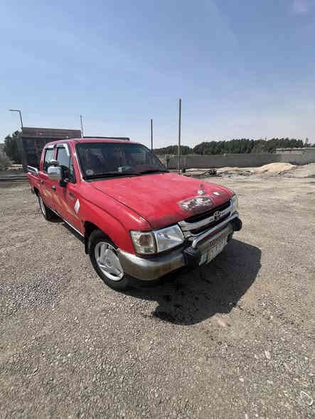 سلام عليكم بيكم هايلكس للبيع موديل 2004 رقم ميسان شاصي مكفول تحويل ثاني يوم بيه ضربه بلبدي وبل مدكر اليسر وخياسات مثل ما موضحات بصوره محرك بيه بكن دواخل نضيفه  بمعنه الكلمه رقم الهاتف *********** المكان البصره سفوان السعر ب90 وبيه مجال حك جيه
