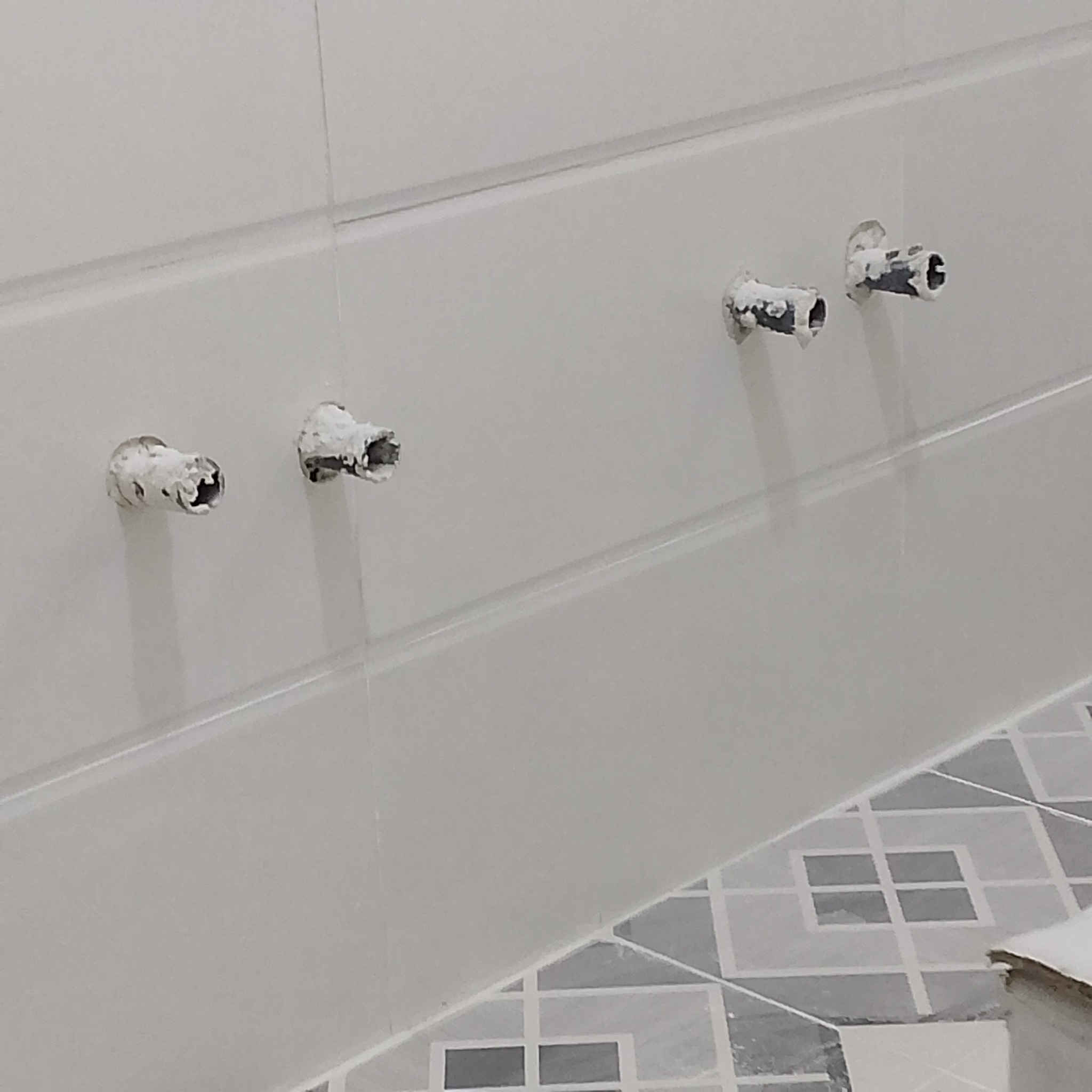 العباسي لتأسيس الماء والمجاري
اليوم تم اكمل صحيات قبل وبعد 
يتوفر غسل تانكيات ربط تانيكات كيزرات مد ماء 
واتساب ***********
