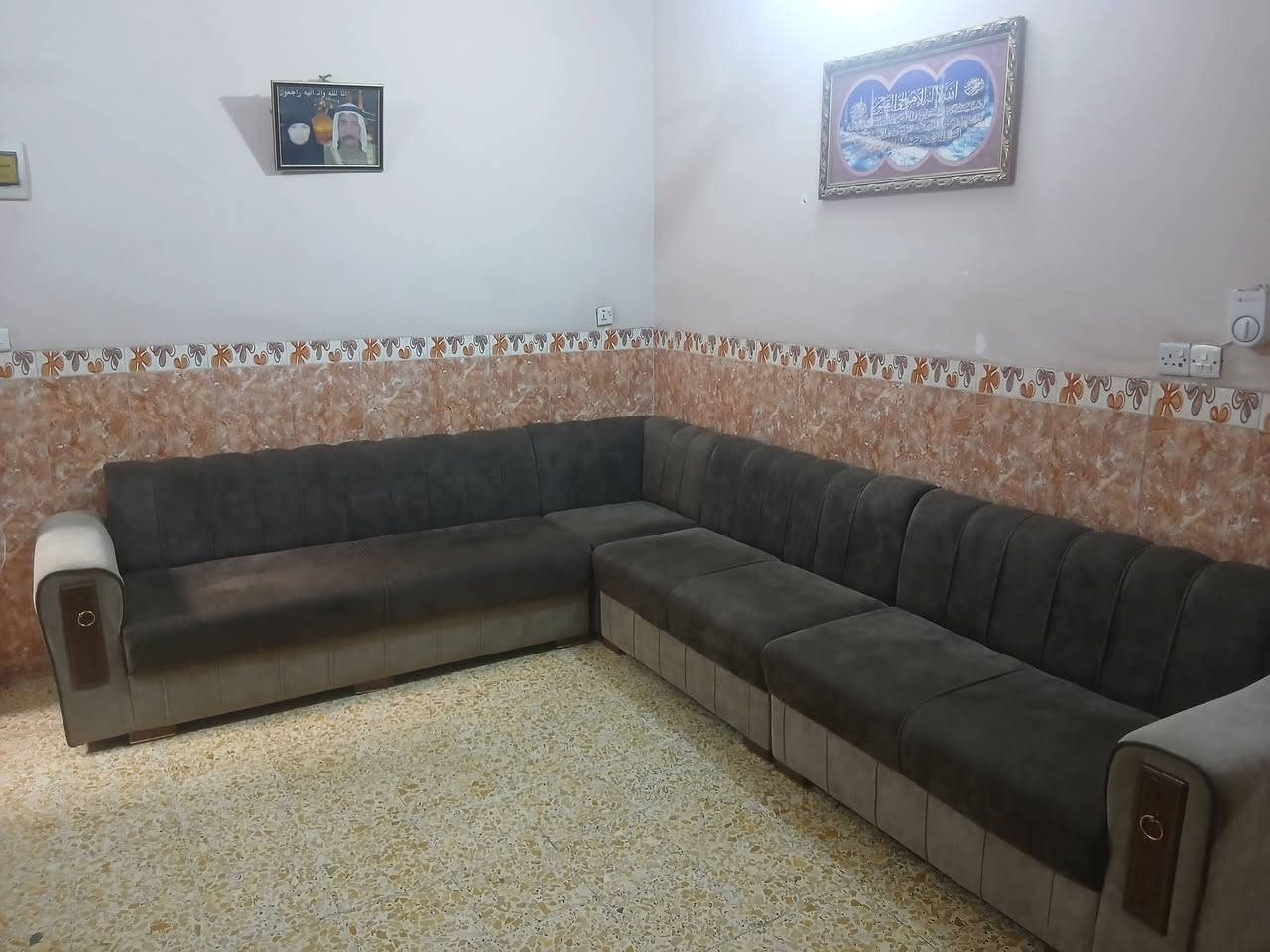 تخم ديون للبيع السعر ٣٢٥ وبي مجال شغل درجه اول


**إذا كنت صاحب هذا الإعلان وتريد حذفه لأي سبب، رجاءا أرسل رسالة إلى الدعم الفني**