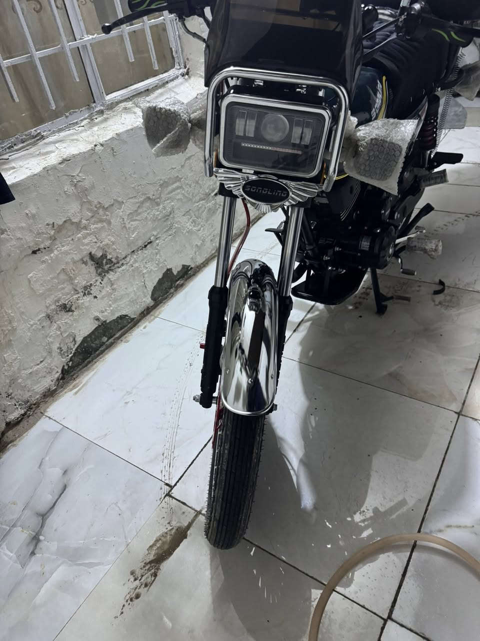 للبيع سونك ايراني ٢٠٢٦ صارله اسبوع من امنزله سعرمليون وبيه مجال المكان بغداد البنوك ***********
