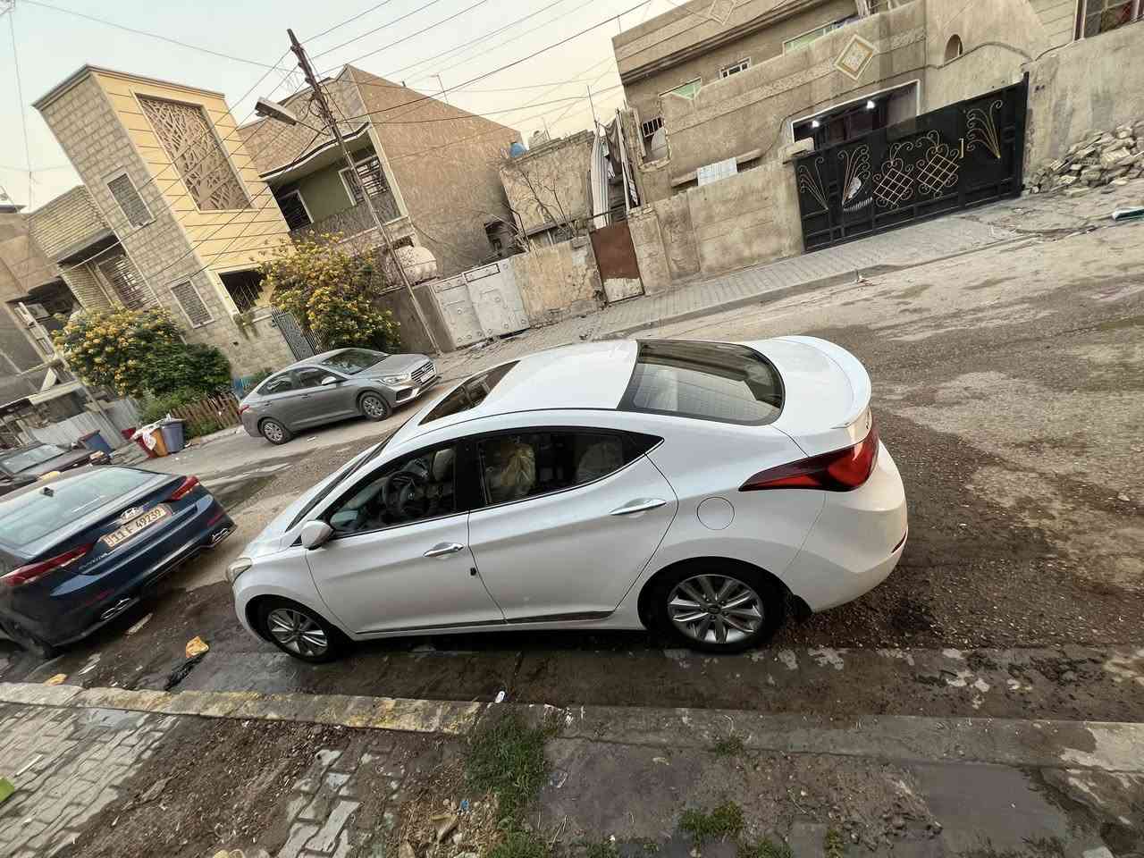 السلام عليكم
النترا موديل 15 خليجي
مكفوله من الظربه والصبغ
فقط بارد بالجاملغ الخلفي
والدعاميات 90 بالميه نظيفات
غرفه السياره ع وضع الشركه
حجم المحرك 1.8
المواصفات
-----------------------
فتحه سقف
مري طي اوتو +تحكم مري
سنتر لوك ذكي 
تحكم ستيرن جهتين
نضام ايكو اقتصادي
3 انضمه قياده
كير عادي + اوتو 
---------------
ارضيه جلد 
تخم تاير صدر مشط كله شلع مبدل
تاخذها مني للشارع 
سعر129 وبيها مجال 
بيها غرامات تنزل من سعرها
مكاني بغداد الدوره
***********
