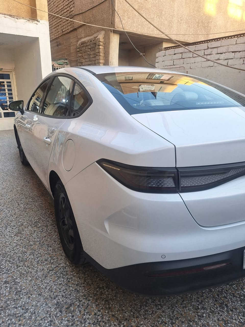 سلام عليكم بي واي دي سيل 5 موديل ٢٠٢٥ رقم بغداد باسمي ماشيا ٦٥٠٠ بيها صبغ بنيد ونص الجاملغ الايسر بدون تبديل والباقي مكفولة سيارة جديدة مكاني بغداد السعر ١٧ مليون وبيها مجال *********** واتس اب مفتوح للبيع فقط تحياتي للجميع
