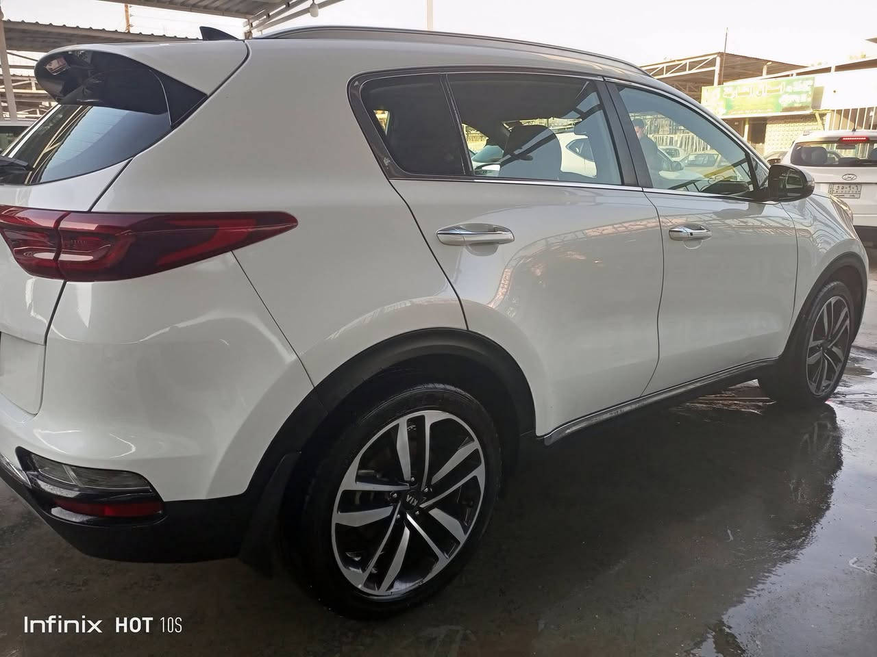 السلام عليكم
سبورتج 2019////شكل ال20
خليجيه كفاله من الصبغ 
والحادث والتبديل#
حداديه اماميه وخلفيه جدآ ممتاز 
تخم تاير جديد سياره 
كير محرك شركه..... شرط الفحص رقم بغداد الجديد 
.......
مواصفات
1.بصمه تشغيل بصمه ابواب

2.بانوراما

3.داخل لونين عسلي،واسود 

4.داخل جلد مطعم قماره بلاك 
اناره داخليه،بلاد زنون،،،
5.جنطه،كهرباء.

6.ويل 19

7.اوتو هولد
منحدرات،
مانع انزلاق،فول مخارج،صونيه،شاحن ذكي،

8.تبريد قطعتين 

9.ترحيب عند الاقتراب،،،،

10.يدات ترحيب،اناره،،،،،،
فول سستم،كروم كت الخارجي،شكل جي تي

11.كراسي،2كهرباء،،،

12.شاشه،كبيره،كامره دواره،،

13.تبريد 🎹 
اشاير،بالمري،يدات،كروم،،،،،
اريل،نفكيسن....
مرايه،عاكس،اوتو،،دم
14.حساس امامي،خلفي،
لايت زنون
15.سايد بريك.....دكمه.

3انضمه قياده،..كروس سرعه فول تحكم ستيرن.حاكيه،
.............السياره فوووووووول 
السعر199........مكان السياره اليوسفيه ناحيه الرشيد الشارع العام 
***********
***********
