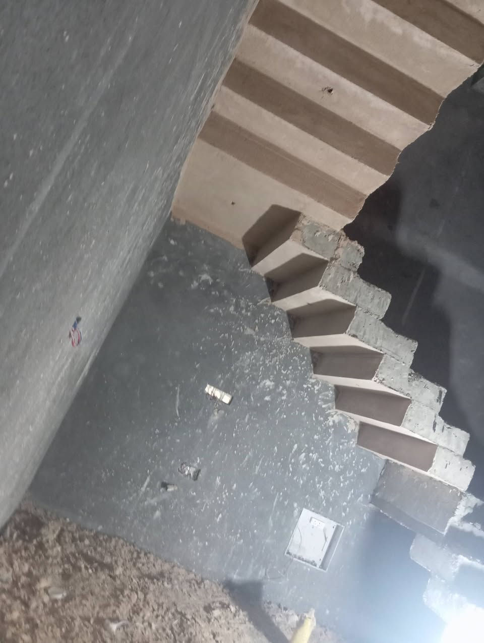 كادر لبخ سمنت جص مخمر ع متر وقطعي
***********
***********
