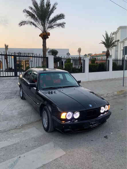 ئارم پلاستیک دهۆک مۆدیل 1994 تۆماتیک 525 سەیارەکە پیشی شتیکی پیەوە پشتەوەشی لۆکە گیر مەکینە بەشەرت تکایە موشتەری نی سەری خۆت سەری ئیمەش مەهیشنە نرخی 30$ گەڵایە  *********** ڤایبەر واتسئاپ لەسەرە رانية
