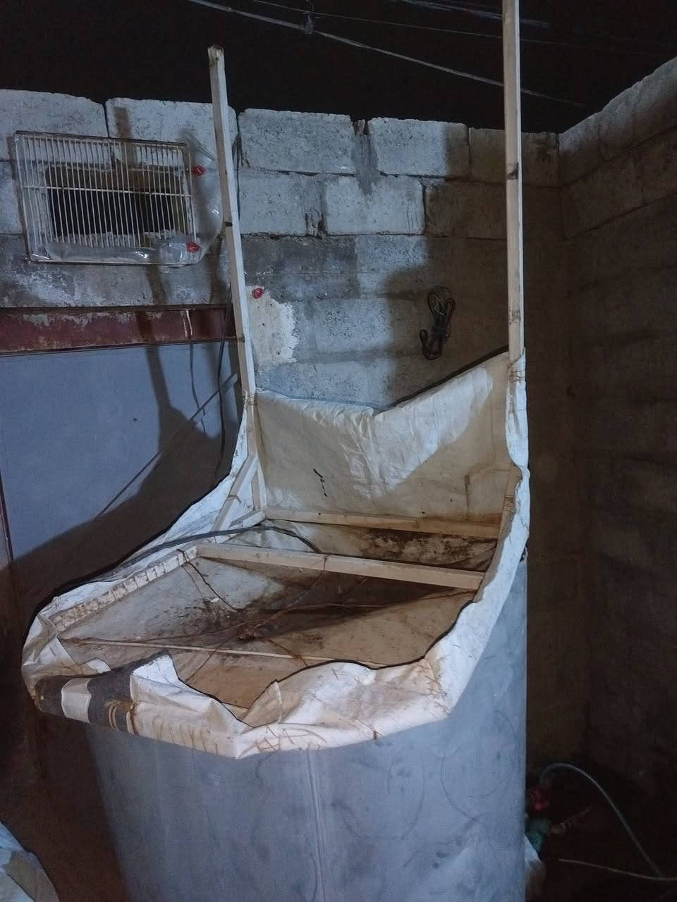 عندي هذا السقفيه مال ستوته للبيع
اذا شراي راسلني الخاص وهذا رقمي***********
