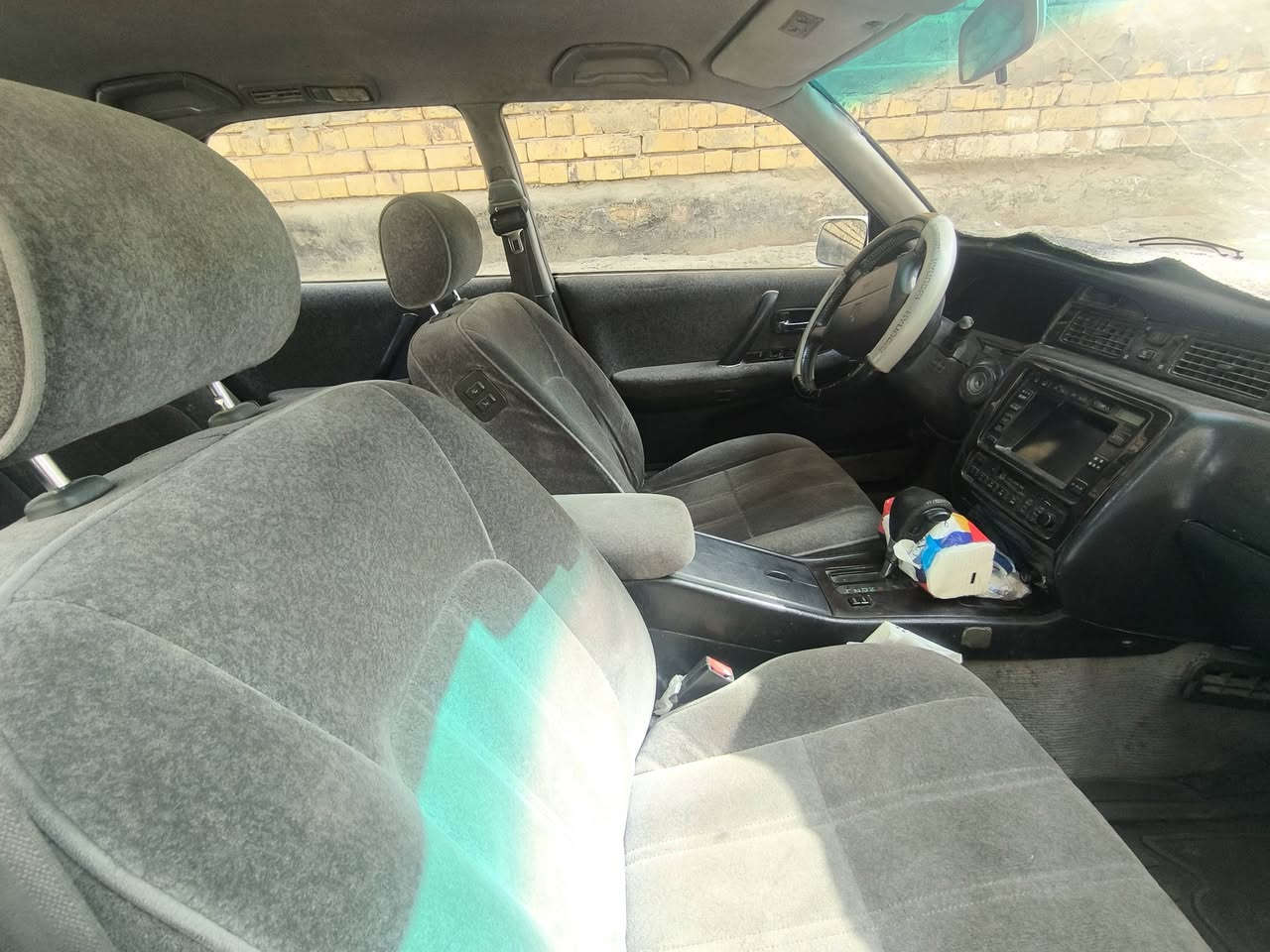 للبيع سياره راس الثور موديل 1998 مكفوله من الكص و نقل جثه بيه ضربه ب وره واصله نص الجنطه و معمره و ضربه ثانيه ب كدام واصله للنص و هم معمره سنويه منتهيه 2022 سعره 87 ورقه مكاني ناصريه مركز بـ ثوره 
الرقم ***********
