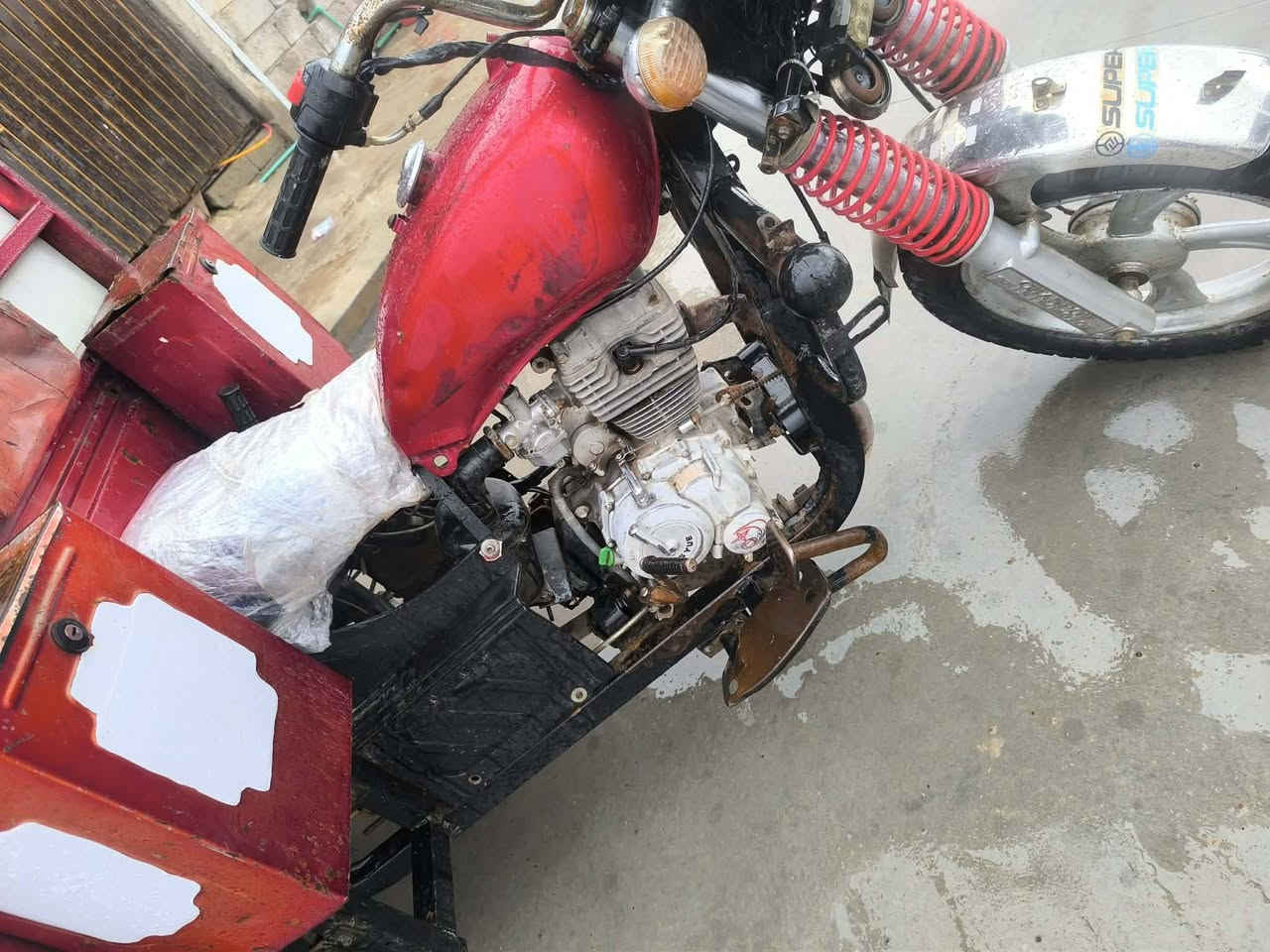 السلام وعليكم ستوتة البيع موديل 2020 محرك 2020 واير منية شقالة  سلف شقال الرگبة شرط مامكسورة مابيهة باج منفيس بيهة   السعر مليون وميتين وبيهة مجال الرقم ***********
