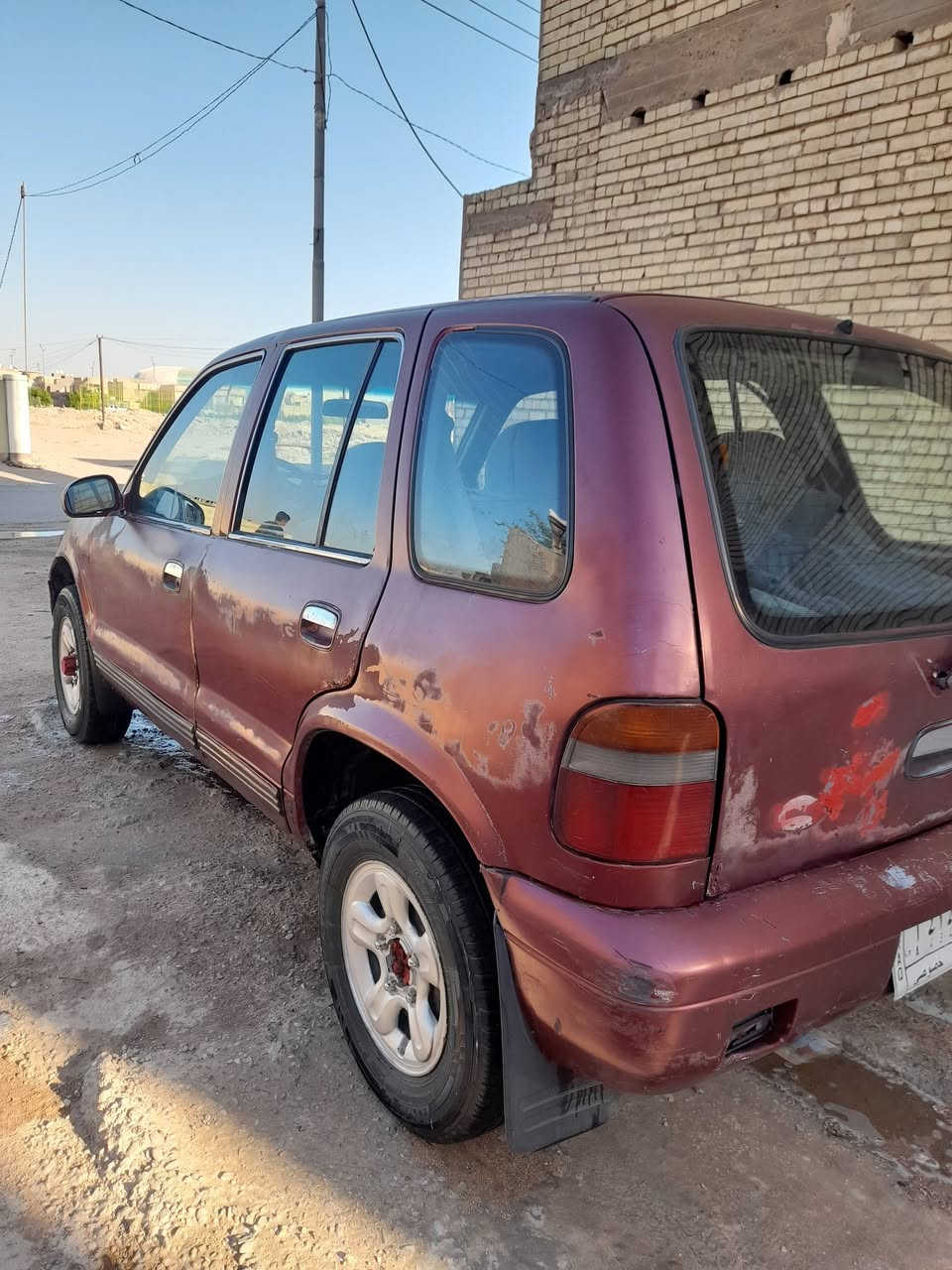 السلام عليكم للبيع كيا سبورتج موديل١٩٩٤ مكينه وكير ونجي سته سلندر مارك جدد حداديه جديده كهربائيات شغاله دواخل نظيفه تخم تاير بدي حلو سياره جاهزه وناعمه ترايك وين مايعجبك اطلع رقم كربلاء السنويه لغاية ٢٠٢٧ تحويل او تريد وكاله تريد السعر ٣٣ وبيهه مجال عنوان كربلاء اتصل وتدلل *********** واذا مراوس سمند خصوصي نتراهم وحياكم الله
