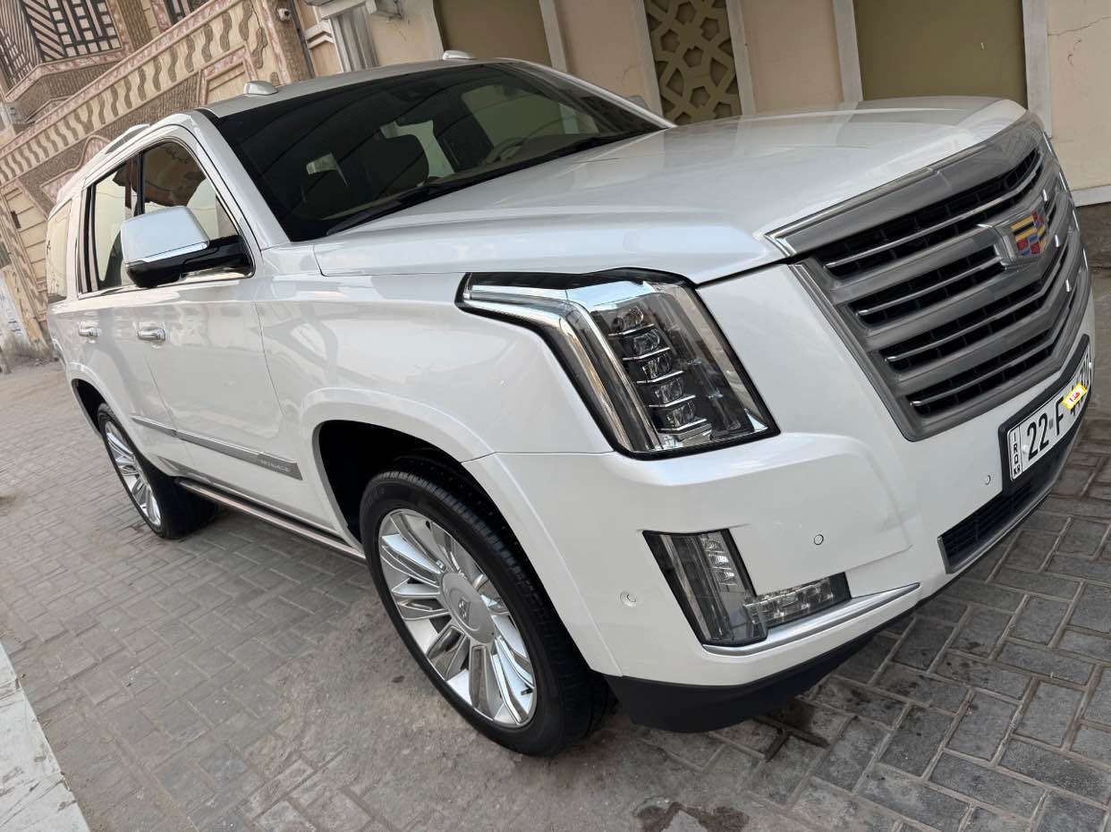 كاديلاك سكاليد ٢٠١٨ بلاتينيوم ١/١ مكفوله كفاله عامه من شرط الفحص  شخوط بدون رصعات بدون بارد بدون فتح بدون صبغ كفاله عامه حتى الدعاميات سياره جديده حيل ماشيه ١٠٠ الف كيلو متر مكينه وكير ع وضع الشركه السياره فووول الفول وجديده وجاهزه بدون اي نقص رقم اربيل الدولي هزه جديده سنويه مجدده 
السعر ٤٢٥ مكان السياره بصره
للاستفسار *********** البصرة, العراق
