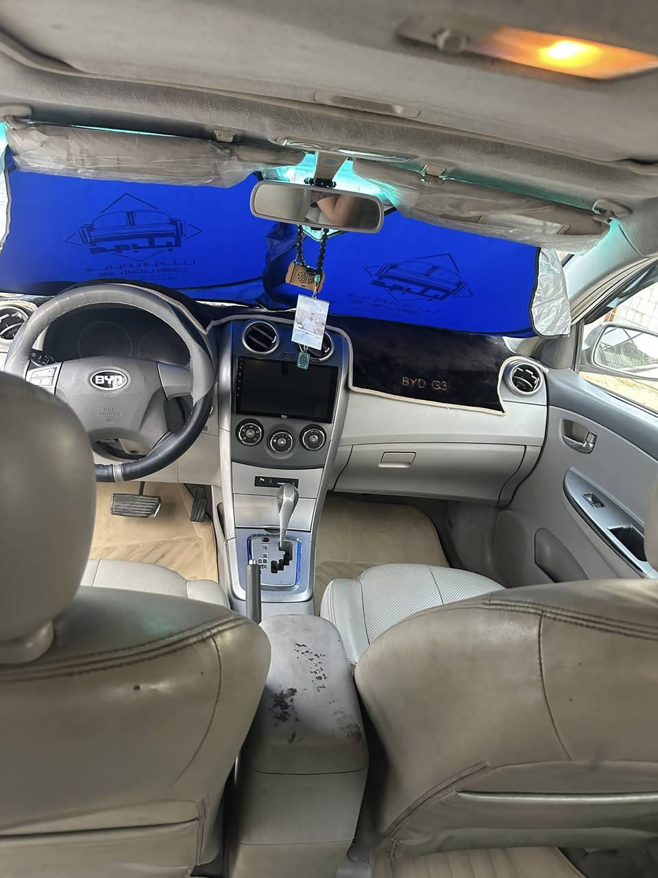 السلام عليكم BYD2015للبيع مكينه1800تبرد ثلج مكينه كير خير من الله بيها 3قطع شاشه كامره بصمه فتحه جلد ايشاير بل مري ترحيب تخم تاير وصدر امامي خلفي جديد مكاني بغداد البلديات السعر 60
***********
