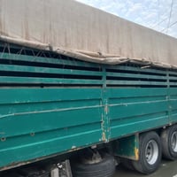 بدي للبيع مشدود جادر مطري علية السعر  2 مليون وبي مجال   07705364393