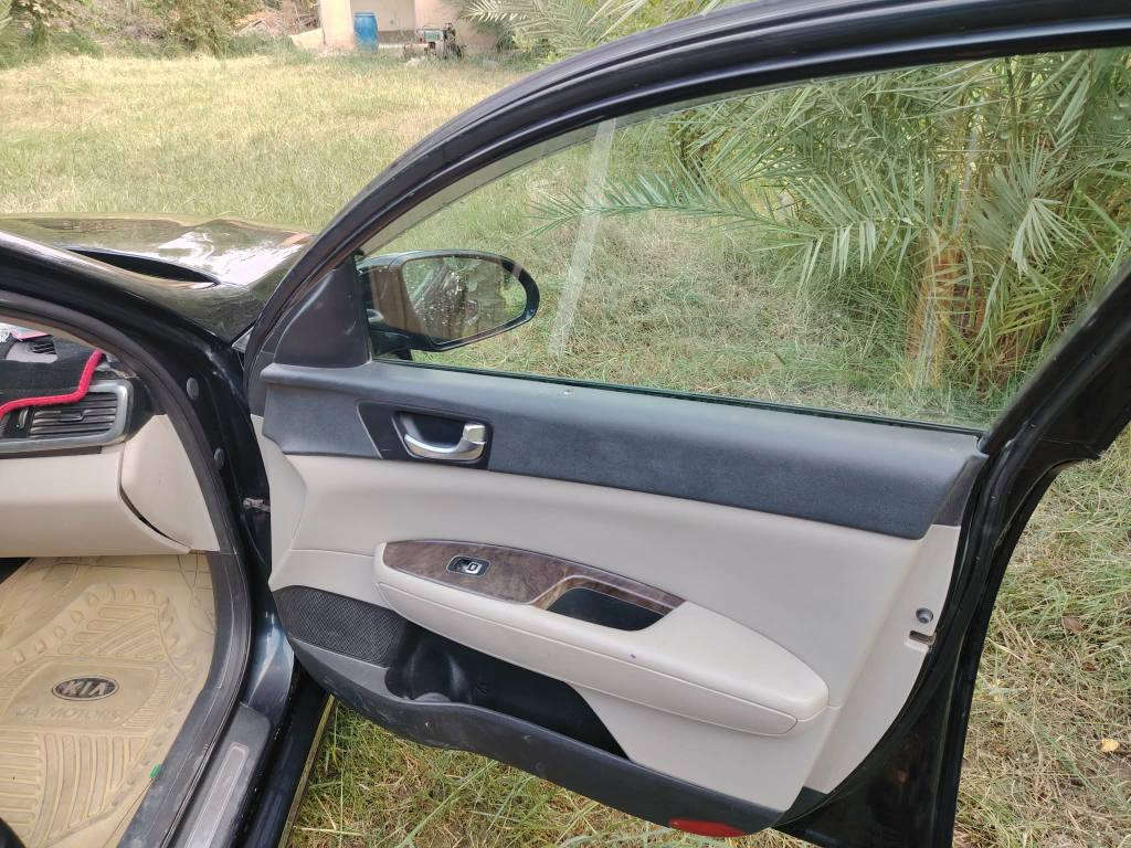 سلام عليكم سياره اوبتمه موديل ١٦ لونه جويتي سنويه لل ٢٨ سياره بيه صبغ ابيع حزام خليجي كامله تبريد حداديه محرك ٢٤٠٠ دوش محرك وكير مكفولات سياره فول فتحه بصمه البيبان بصمه الجنطه بصمه السعررر ١٢٨ وبيه مجال مكان السياره شطره مكلف بنشر الاتصال على الرقم *********** ناصرية, ذي قار
