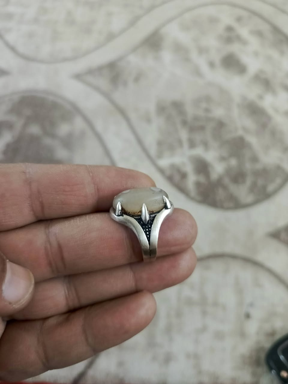 سليمانيات احجار قديمة
الناصرية
***********
لايوجد توصيل
