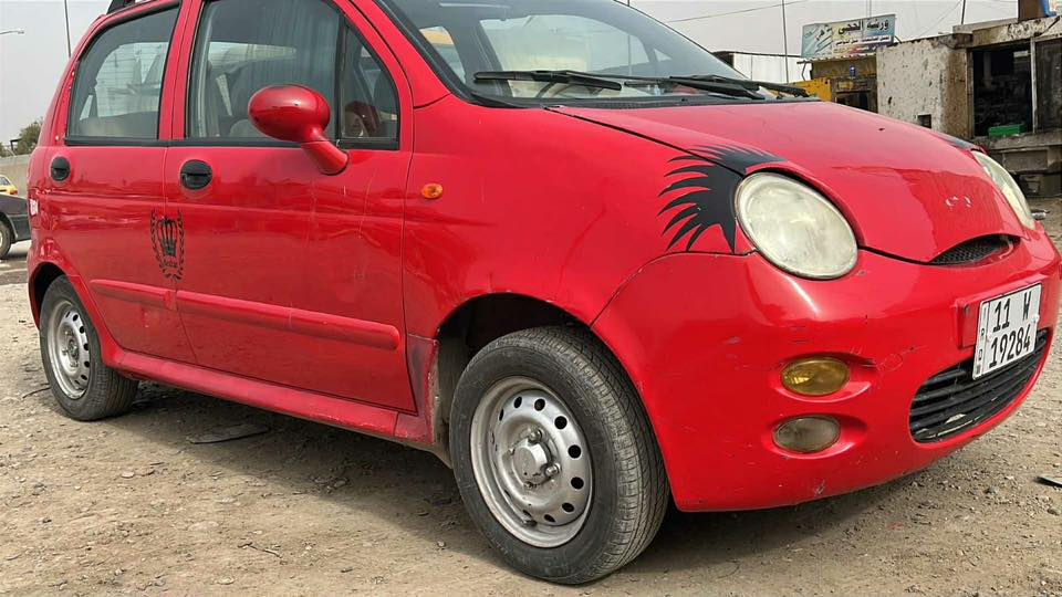 السلام عليكم اكيكيو للبيع موديل ٢٠١٣ مكينه كير مكفولات شرط الفحص بيها بس بنيد صبغ رايدها ب٣٤  وبيها مجال بسيط  مكانها بغداد حي اجهاد لتواصل ***********
