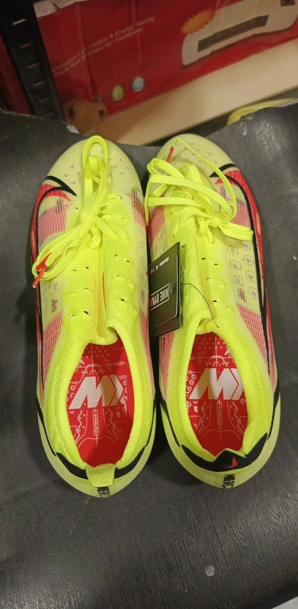 سلام عليكم احذية رياضي بسمار العدد ٨


**إذا كنت صاحب هذا الإعلان وتريد حذفه لأي سبب، رجاءا أرسل رسالة إلى الدعم الفني**