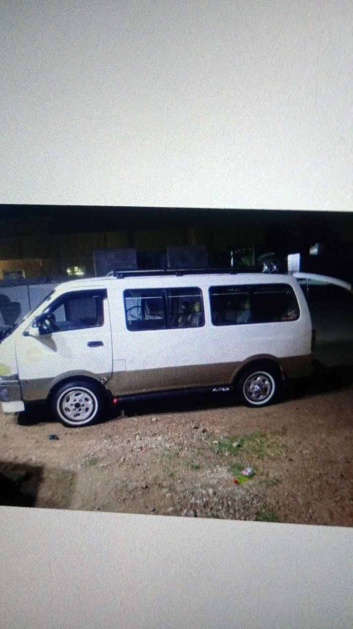 سياره بريجو موديل 2004 مصفره سنويه جديده السعر 60 وبيها
***********
