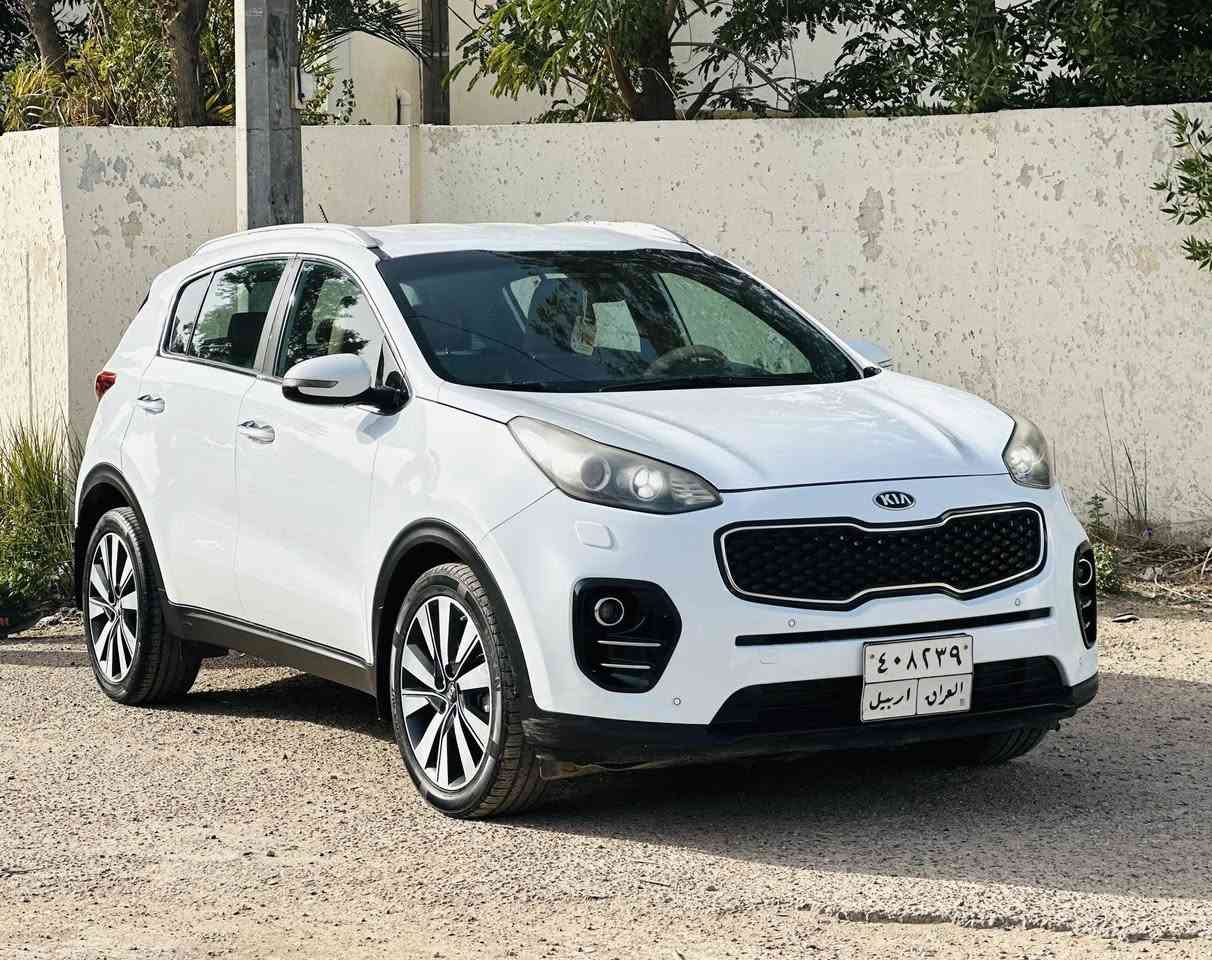 يالله سلام عليكم 
سبورتج 2017خليجيه                                 ***********
السعر 168 وبيه مجال 
السياره كفاله عامه من الصبغ والضربه والكارت بيه بارد بصيط بين البابتين 
كير مكينه مكفولات 
السياره فول ماعده الفتحه 
تحكم ستير 
كشنات جلد 
داخل عسلي 
مراي رادار 
نظام تزحلق 
مكينه دوش 2000
كير ايتي المرغوب 
قطعتين تبريد 
وبعد بيه هواي موصفات 
بغداد /الرصافه ***********
