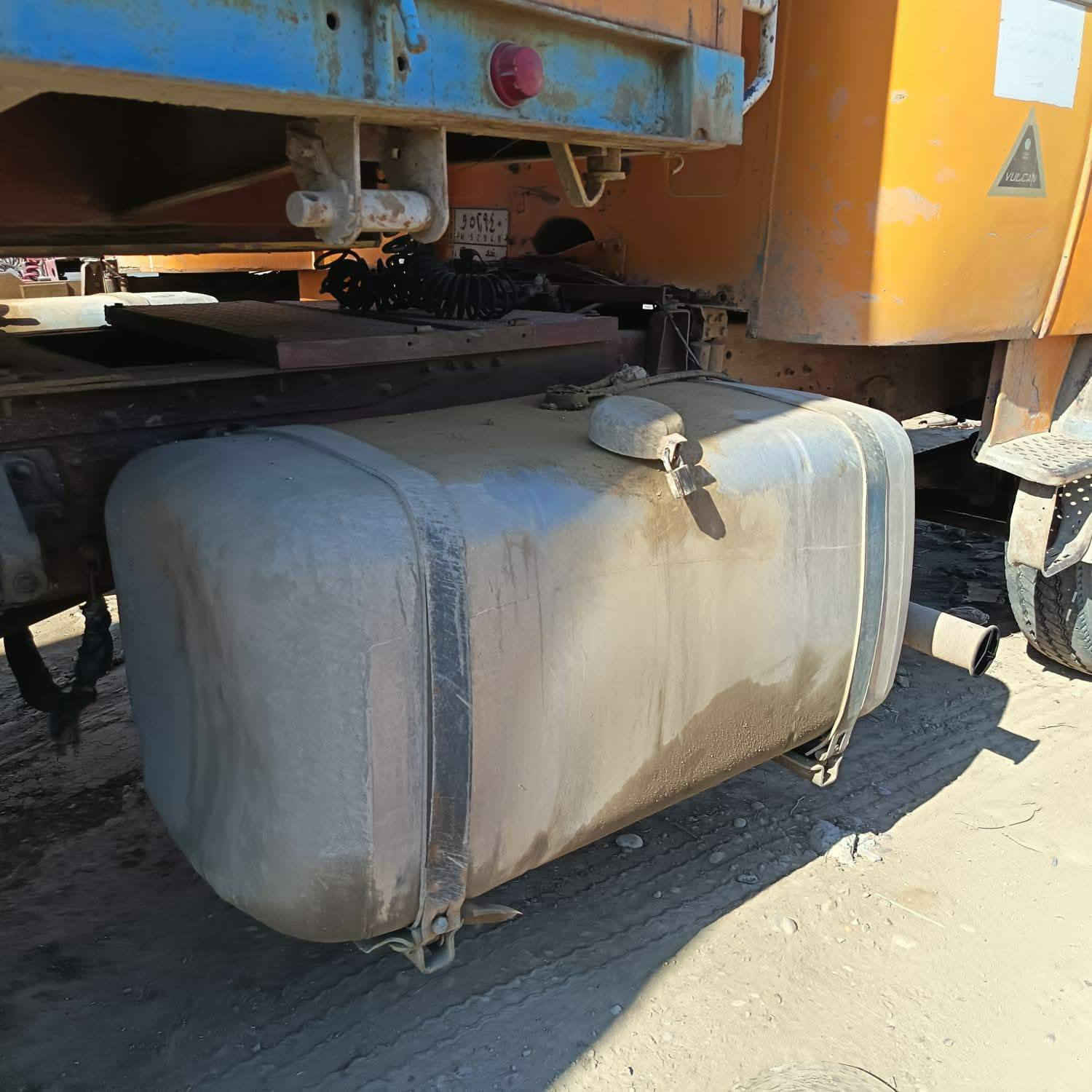 بسم الله الرحمان الرحيم
سلام عليكم
مكلف بل نشر
من بعد اذن مدير كروب المحترم
 للبيع فقط
مرسيدس اقجم دبل قماره
 موديل١٩٨١
رقم بغداد مشروع وطني سنويه مجدد ٢٠٢٧
سعر 18000$ بيه مجال بسيط 
تك اكسل GEF جي اف
محرك ٥٥ سوبر
كير ١١١
تخم  راس24/1200
مكانه بغداد عوريج مقابل مخابز باب الاغا
حي العسكري قرب مرور تسقيط السيارات
جمال ابو حسام ***********
علي ابو حسن
***********
 ابو عبد الله ***********
