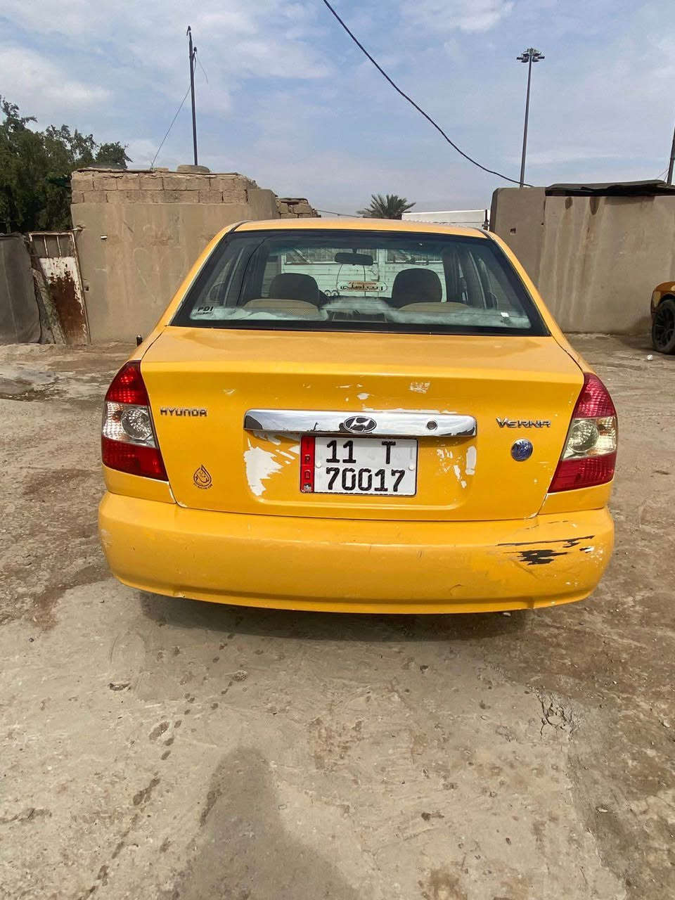 فيرنا 2014 للبيع ممعيوده بيهة هلال جاملغ خلفي فقط
كير مكينه صدر تبريد كفاله 
رقم بغداد بااسمي 
مكاني بغداد 
السعر :- 78 وبي مجال بسيط 
للاستفسار :- *********** بغداد, العراق
