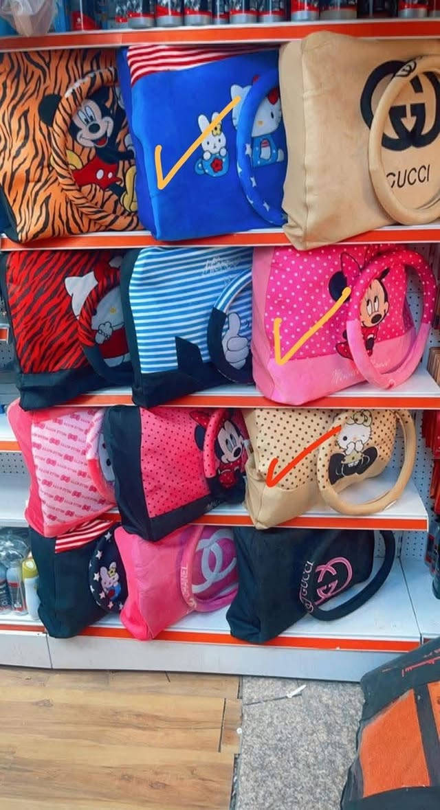 دوشمه نسائي VIP جلد وشامو
***********

الحميري الإكسسوارات
