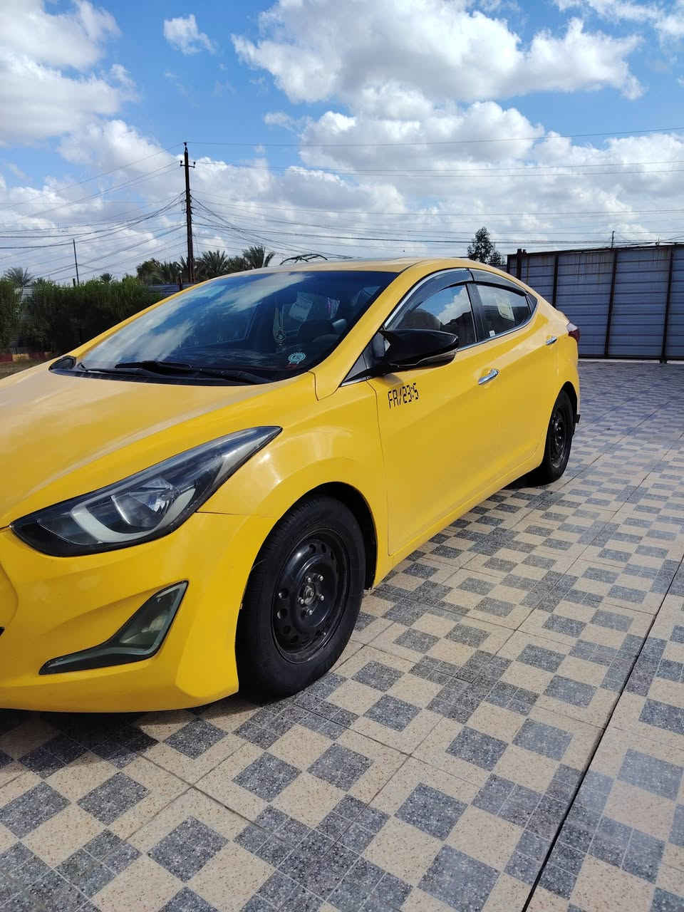 سلام عليكم انتره للبيع خليجي االسعر ٩٥  موديل 14  فول مواصفات للأخير بصمه فتحه تحكم ٣ انضمه قياده اشاير مري منضومه زنون
حداديه صدر جديد
مكينه مفتوحه
حادثها خلفي قبق جنطه بالحوض شبر تصليح بدون معجون. وشاصي خلفي جهه اليمنه شبر
سونارها مرفق وموضح تفاصيل كلها ذاكرها اليتصل ليكلي شبيها 
عنوان بغداد ناحيه الرشيد /***********
